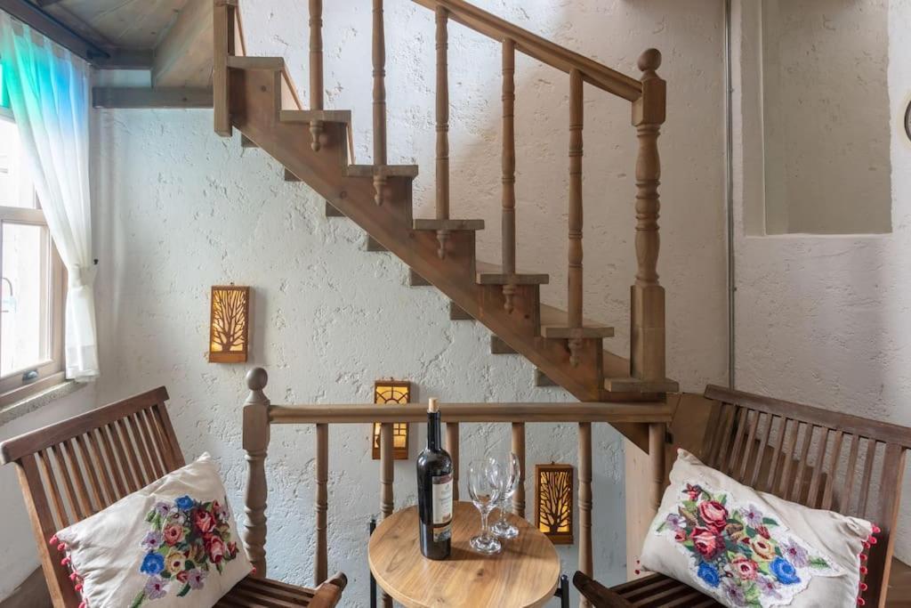 Historic Unique Town House Golden Horn Istanbul Apartment Bagian luar foto